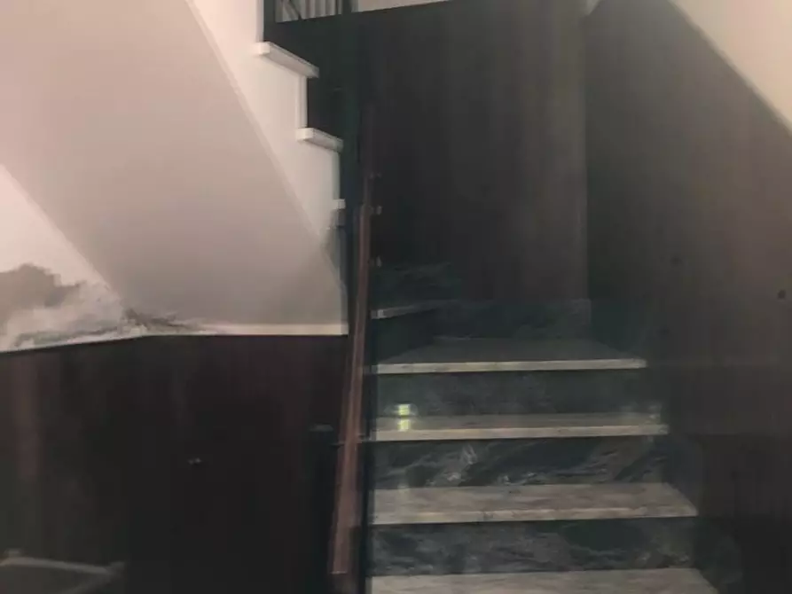 Immagine 20 di Casa semindipendente in vendita  a Massa