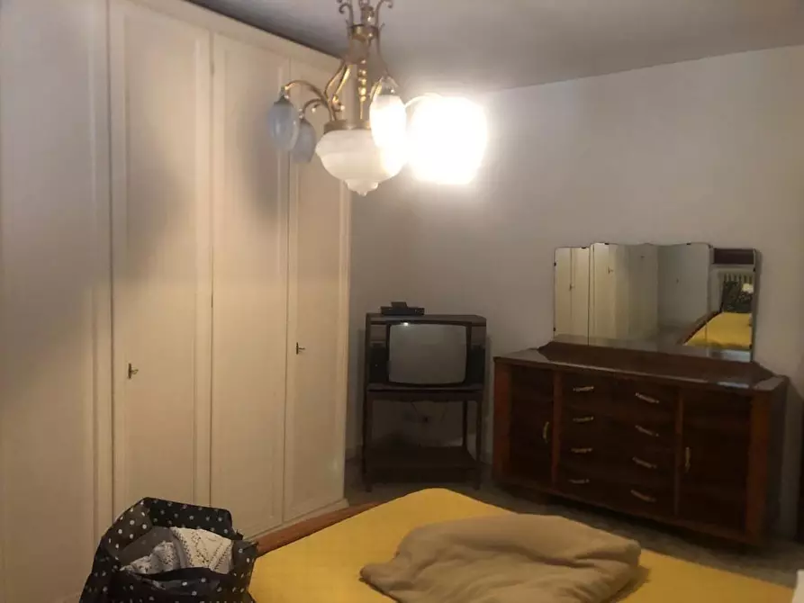 Immagine 39 di Casa semindipendente in vendita  a Massa