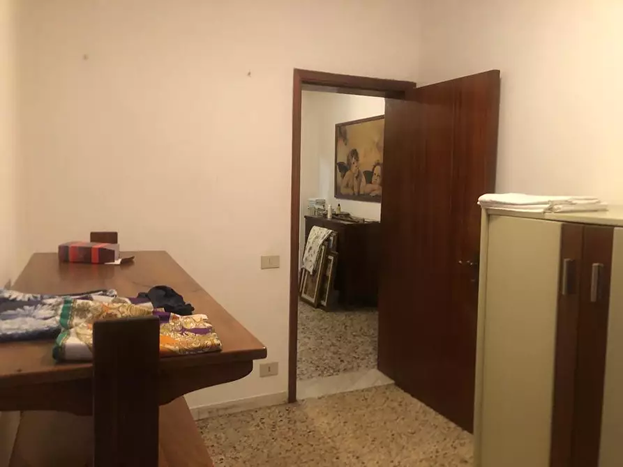 Immagine 35 di Casa semindipendente in vendita  a Massa