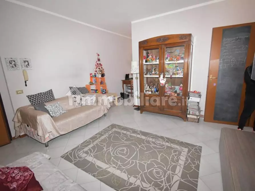 Immagine 2 di Appartamento in vendita  a Vecchiano