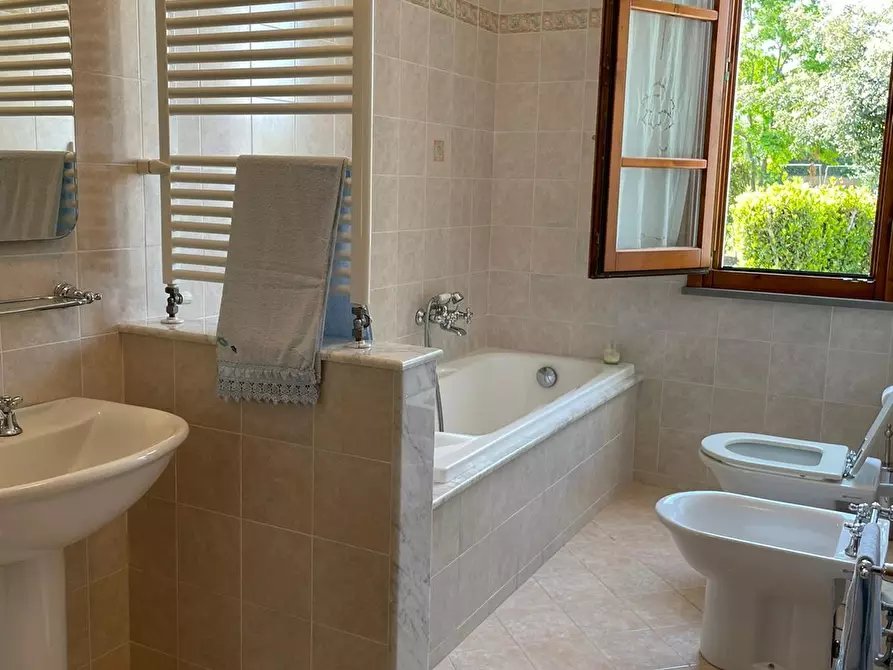 Immagine 16 di Villa in vendita  a San Miniato