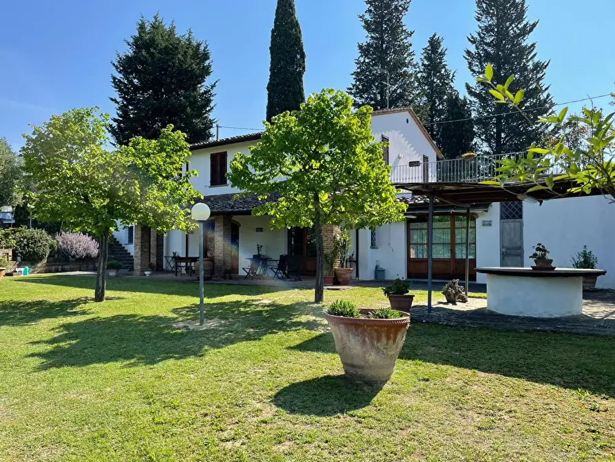 Immagine 3 di Villa in vendita  a San Miniato
