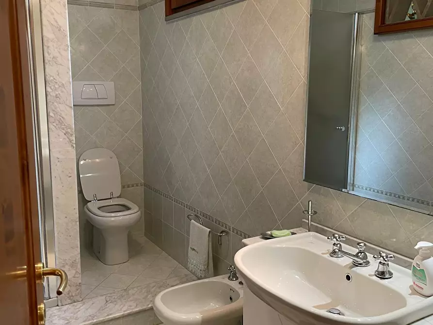 Immagine 31 di Villa in vendita  a San Miniato