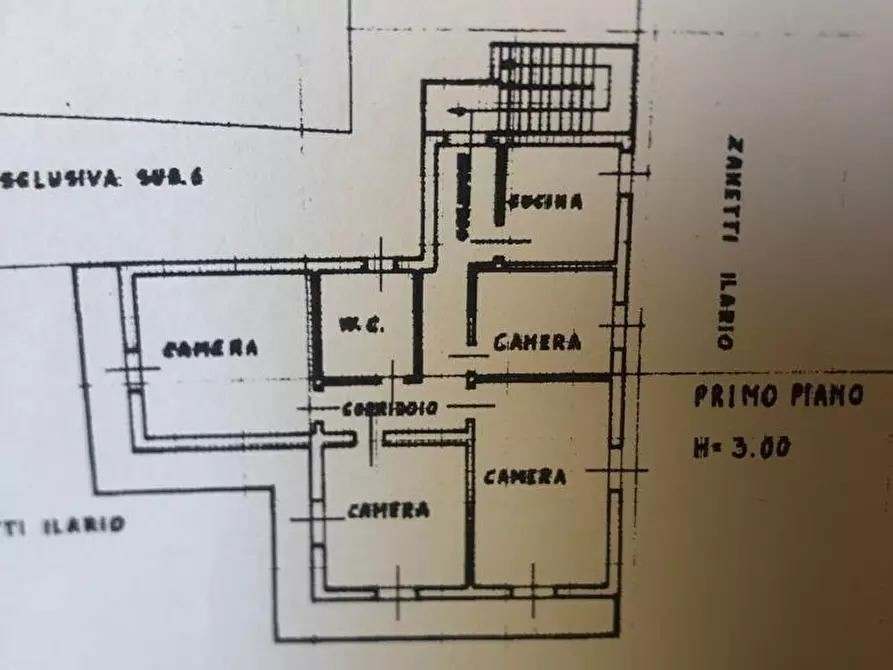 Immagine 1 di Casa semindipendente in vendita  a Massa