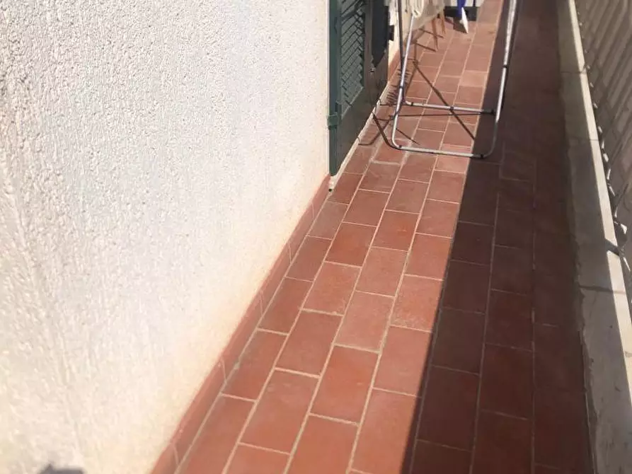 Immagine 18 di Casa semindipendente in vendita  a Massa