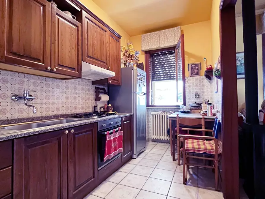 Immagine 28 di Villa in vendita  a Vecchiano