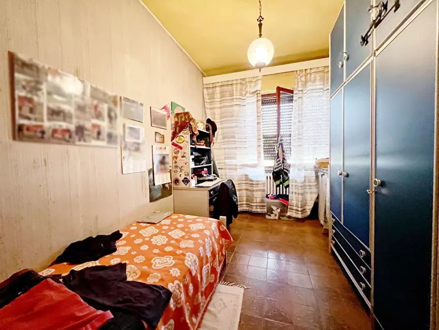 Immagine 38 di Villa in vendita  a Vecchiano