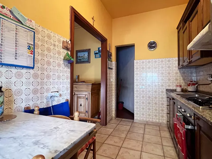 Immagine 29 di Villa in vendita  a Vecchiano