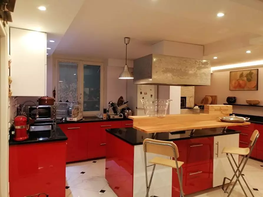 Immagine 36 di Villa in vendita  a Camaiore