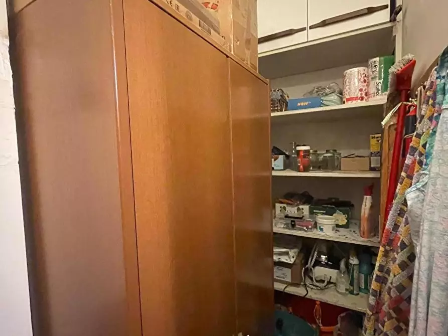 Immagine 16 di Appartamento in vendita  a Massa