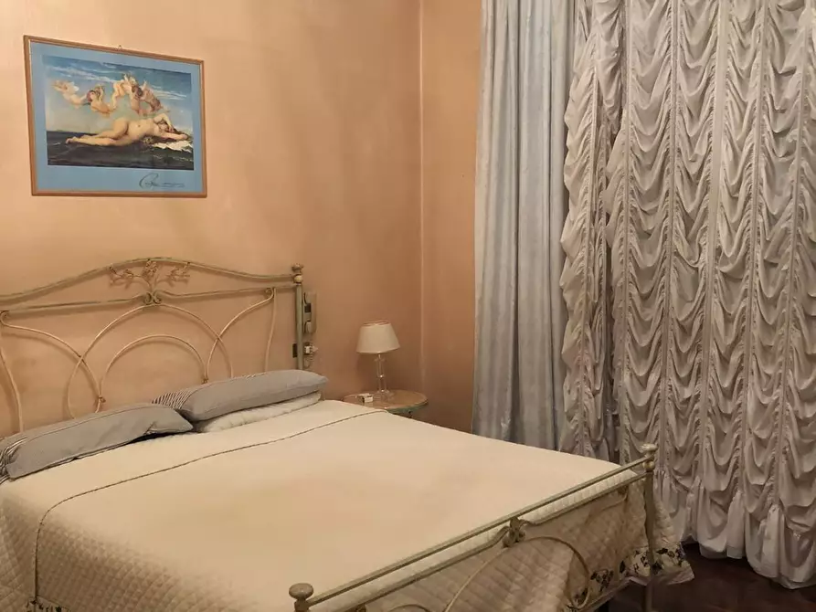 Immagine 7 di Villa in vendita  a Cascina
