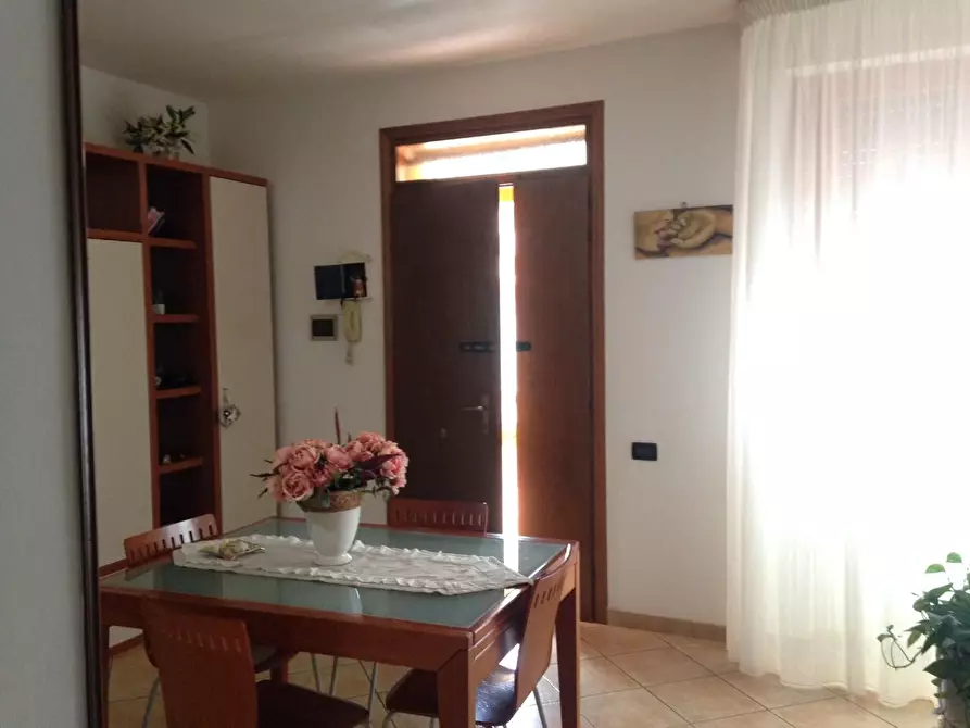 Immagine 3 di Appartamento in vendita  a Casole D'elsa