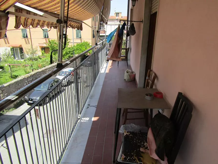 Immagine 4 di Appartamento in vendita  a Carrara