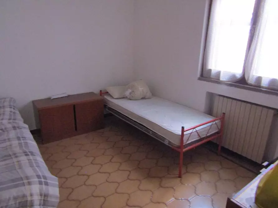 Immagine 8 di Appartamento in vendita  a Carrara