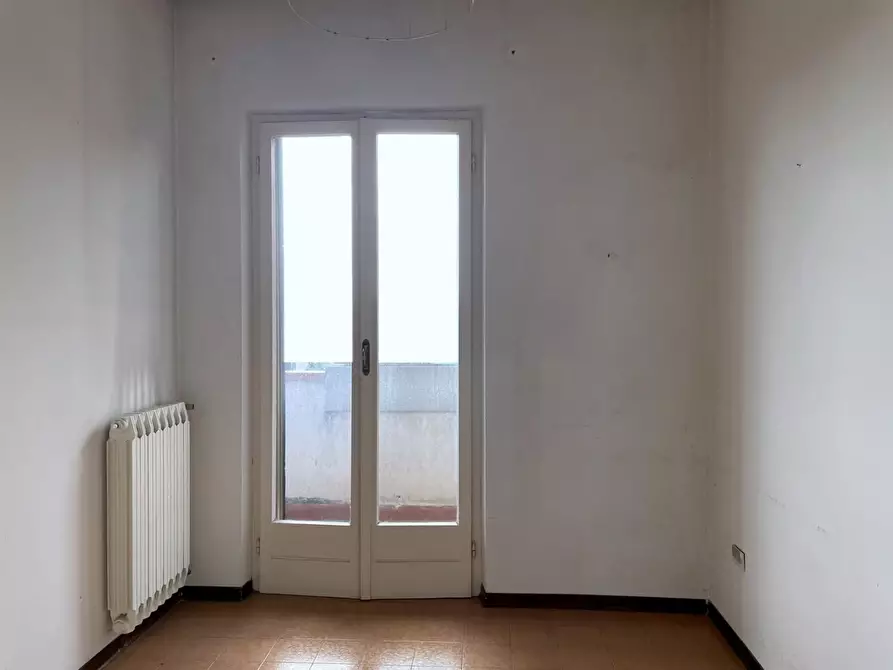 Immagine 22 di Casa indipendente in vendita  a Massa