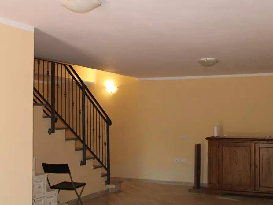 Immagine 48 di Villetta a schiera in vendita  a Crespina Lorenzana