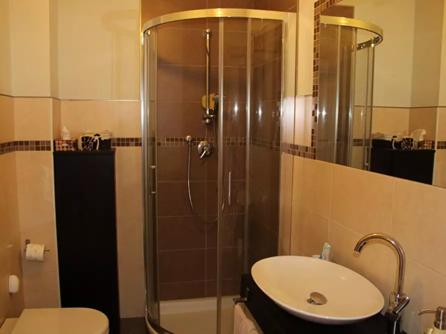 Immagine 6 di Villetta a schiera in vendita  a Crespina Lorenzana