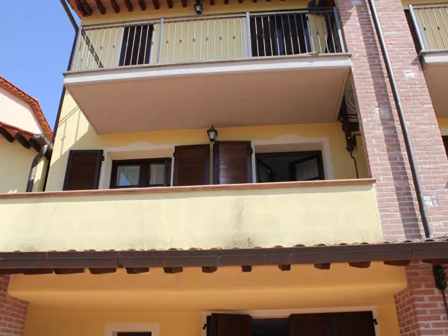 Immagine 45 di Villetta a schiera in vendita  a Crespina Lorenzana