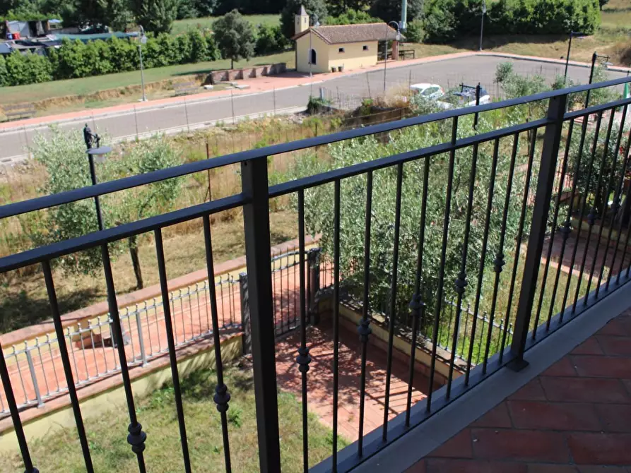 Immagine 42 di Villetta a schiera in vendita  a Crespina Lorenzana