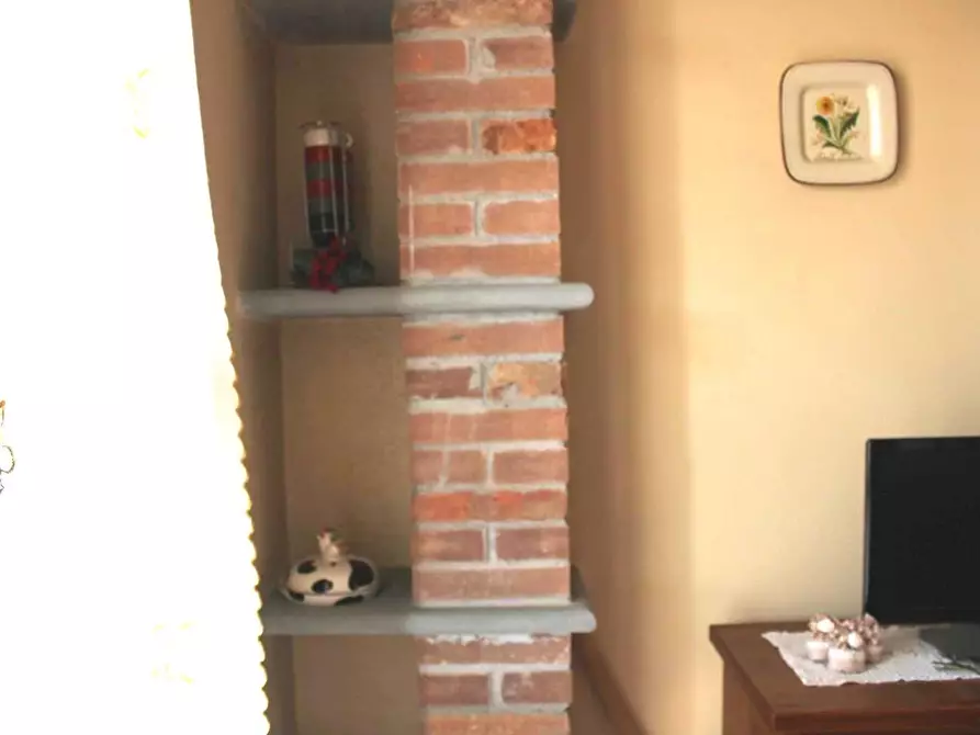 Immagine 16 di Villetta a schiera in vendita  a Crespina Lorenzana