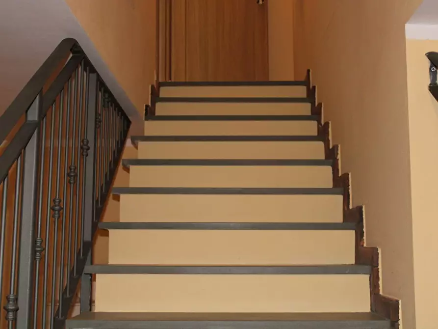 Immagine 50 di Villetta a schiera in vendita  a Crespina Lorenzana