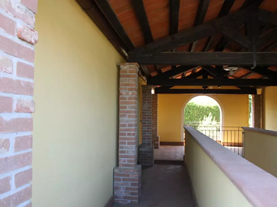 Immagine 59 di Villetta a schiera in vendita  a Crespina Lorenzana
