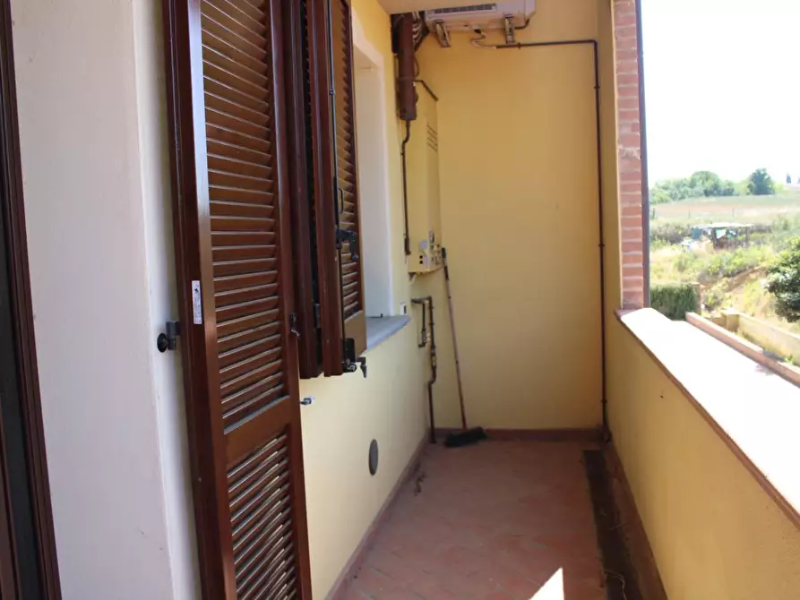 Immagine 19 di Villetta a schiera in vendita  a Crespina Lorenzana