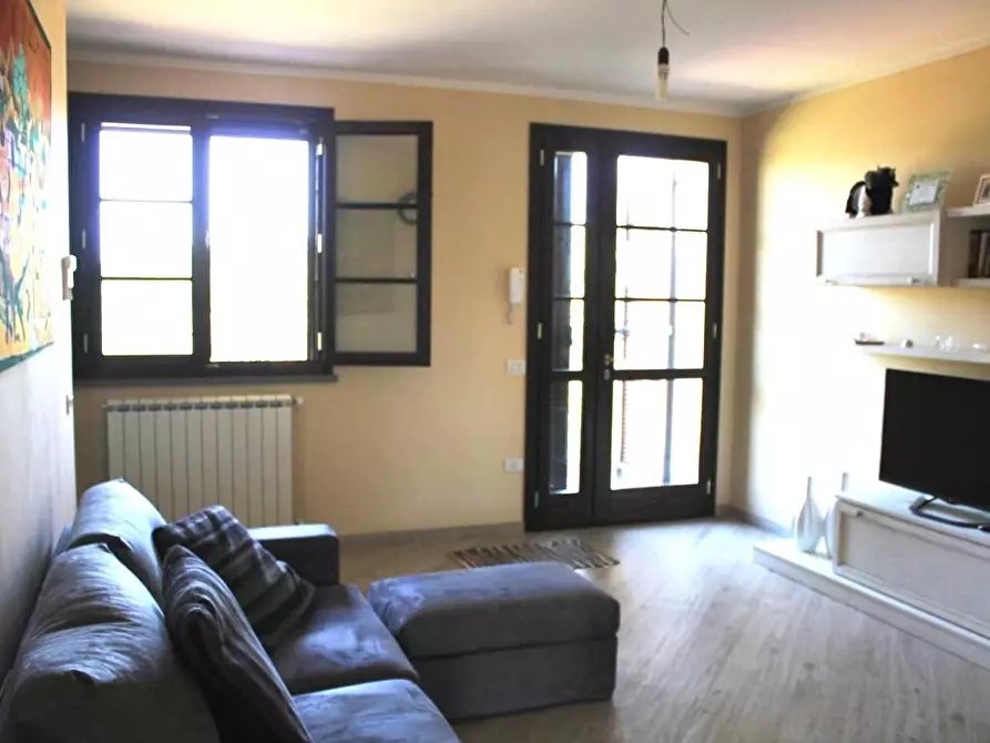 Immagine 3 di Villetta a schiera in vendita  a Crespina Lorenzana