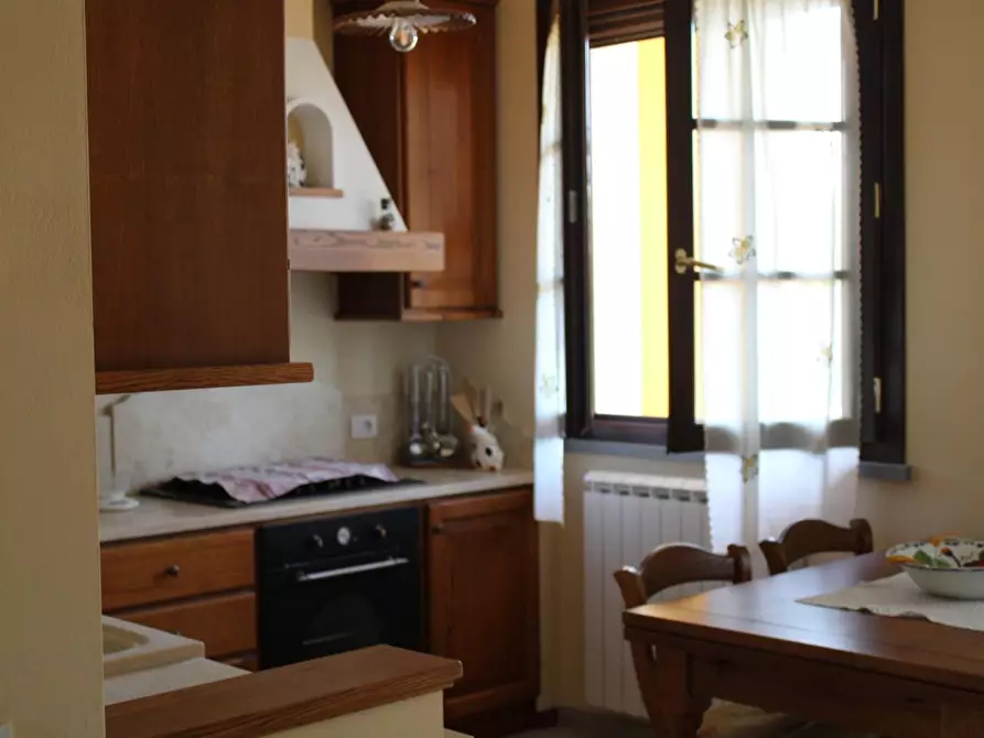 Immagine 54 di Villetta a schiera in vendita  a Crespina Lorenzana