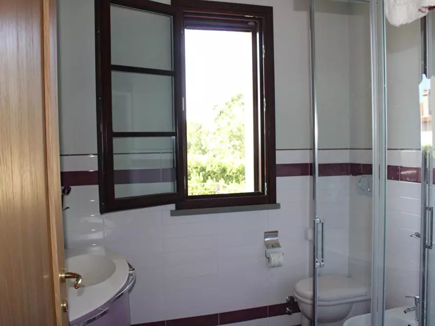 Immagine 23 di Villetta a schiera in vendita  a Crespina Lorenzana