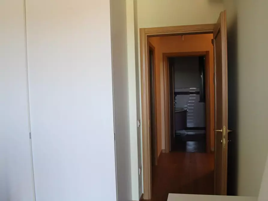 Immagine 37 di Villetta a schiera in vendita  a Crespina Lorenzana