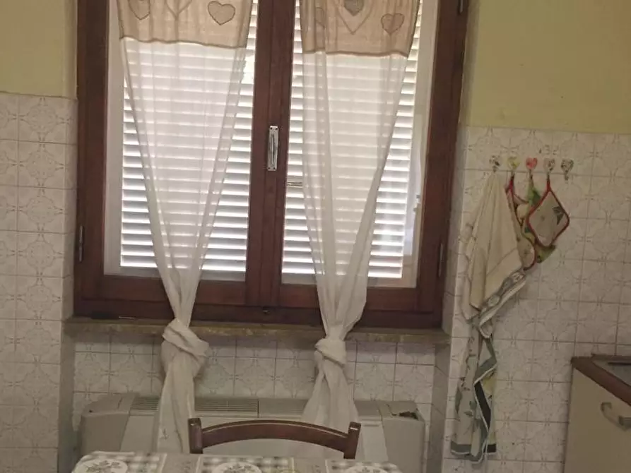 Immagine 3 di Casa indipendente in affitto  a Montignoso