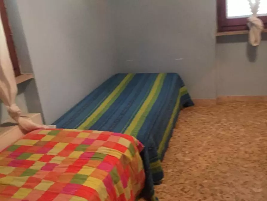 Immagine 11 di Casa indipendente in affitto  a Montignoso