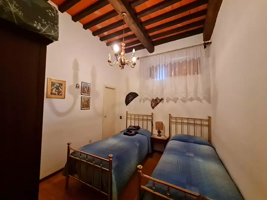 Immagine 23 di Casa indipendente in vendita  a Campiglia Marittima