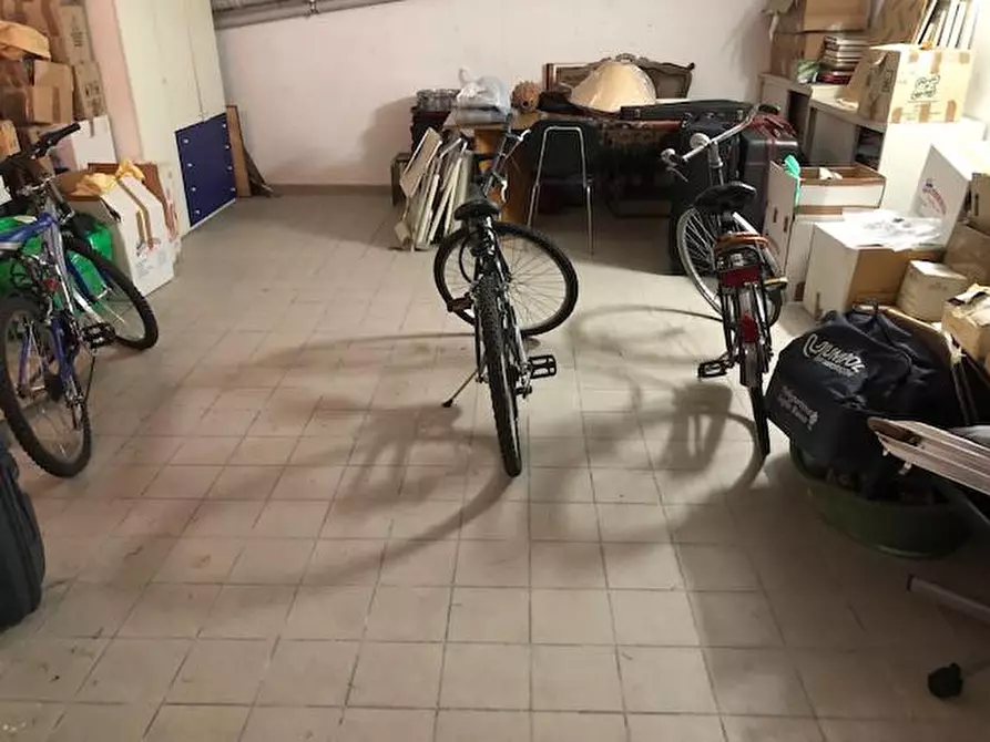 Immagine 27 di Appartamento in vendita  a Empoli