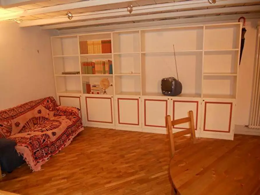 Immagine 3 di Appartamento in vendita  a Pisa