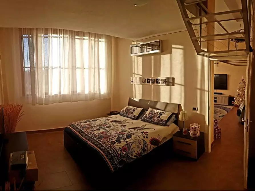 Immagine 10 di Appartamento in vendita  a Pisa