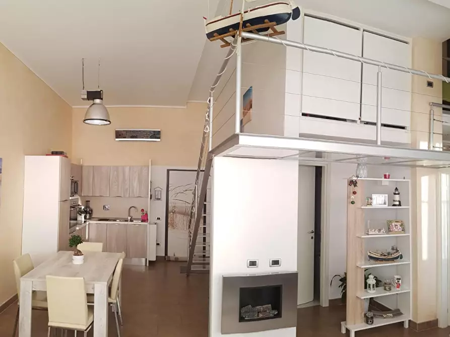 Immagine 4 di Appartamento in vendita  a Pisa