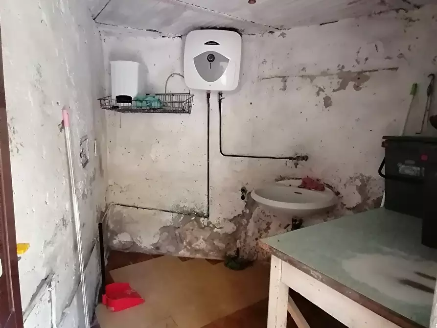 Immagine 3 di Terratetto in vendita  a Lucca