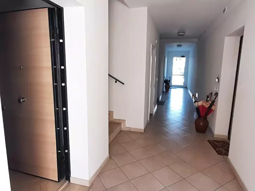 Immagine 7 di Appartamento in vendita  a Rosignano Marittimo