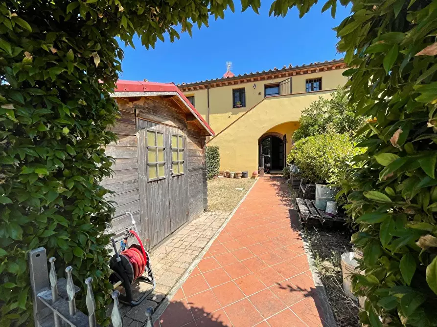 Immagine 11 di Appartamento in vendita  a Casciana Terme Lari