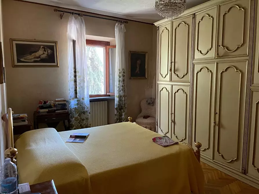 Immagine 12 di Villa in vendita  a Calci