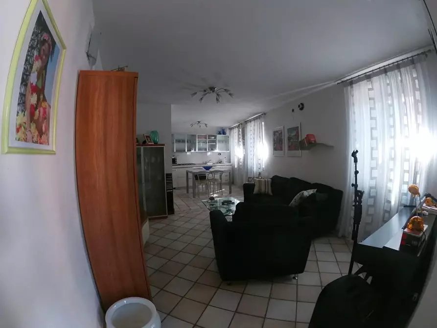 Immagine 4 di Casa semindipendente in vendita  a Carrara