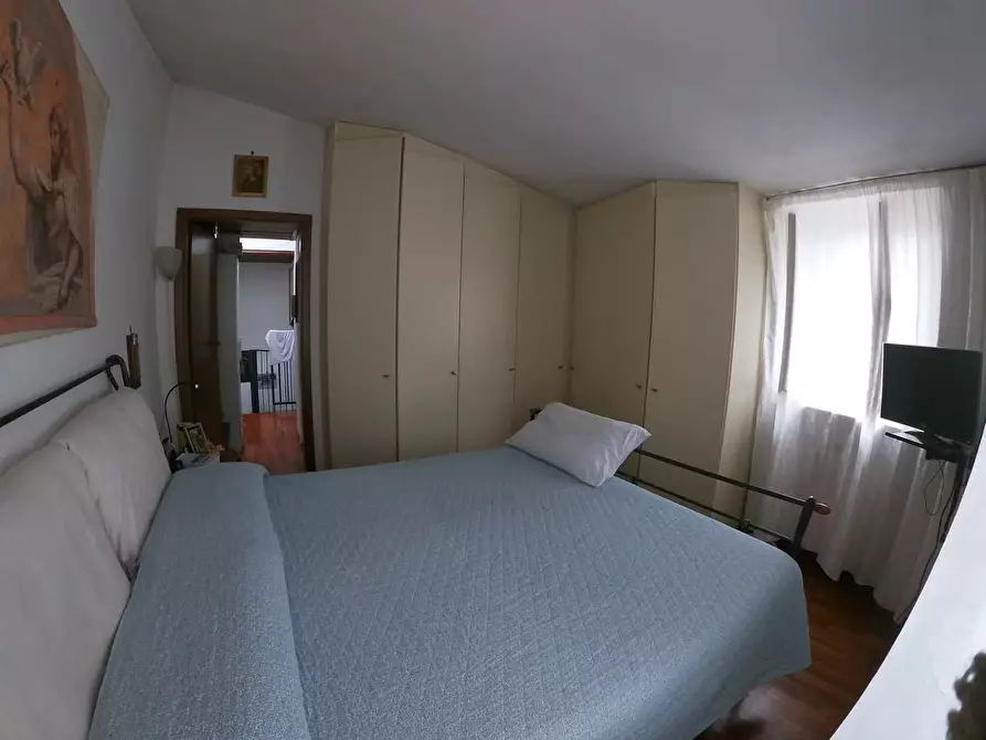 Immagine 13 di Casa semindipendente in vendita  a Carrara