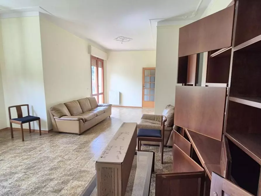 Immagine 37 di Villa in vendita  a Camaiore