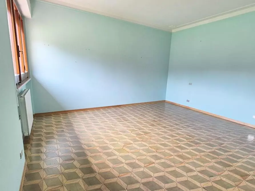 Immagine 42 di Villa in vendita  a Camaiore