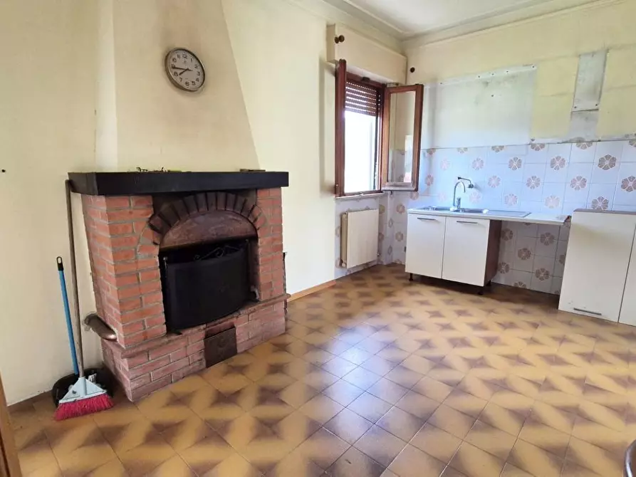 Immagine 20 di Villa in vendita  a Camaiore