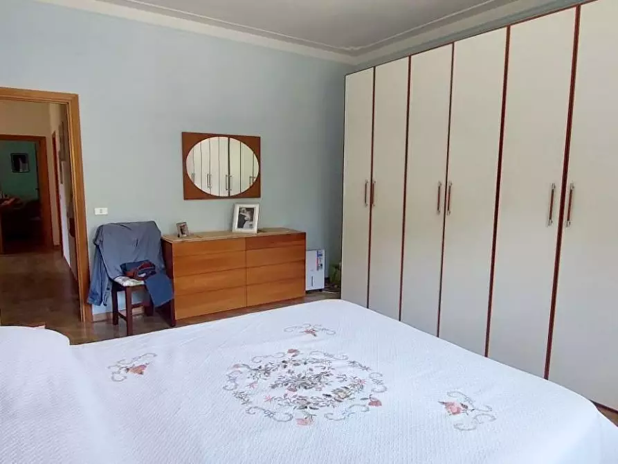 Immagine 29 di Villa in vendita  a Camaiore