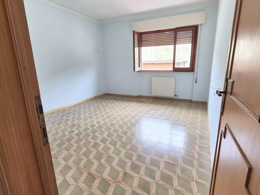 Immagine 52 di Villa in vendita  a Camaiore