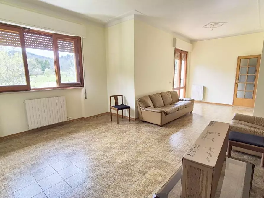 Immagine 36 di Villa in vendita  a Camaiore